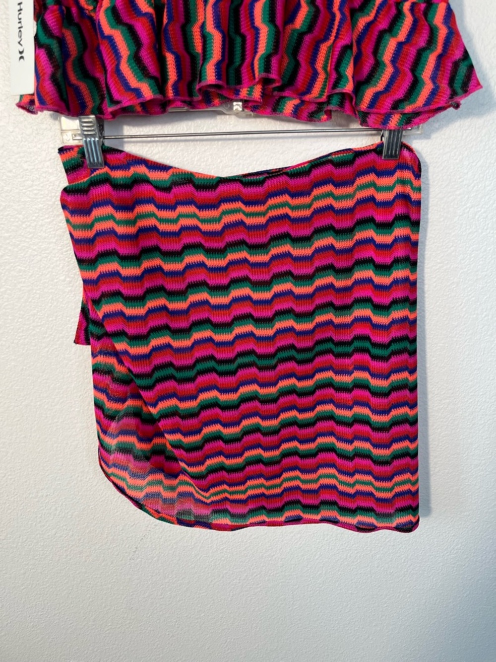 Hurley Zumba Stripe Flounce Tank Top Mesh Wrap Skirt Set Small NWT - Picture 7 of 9